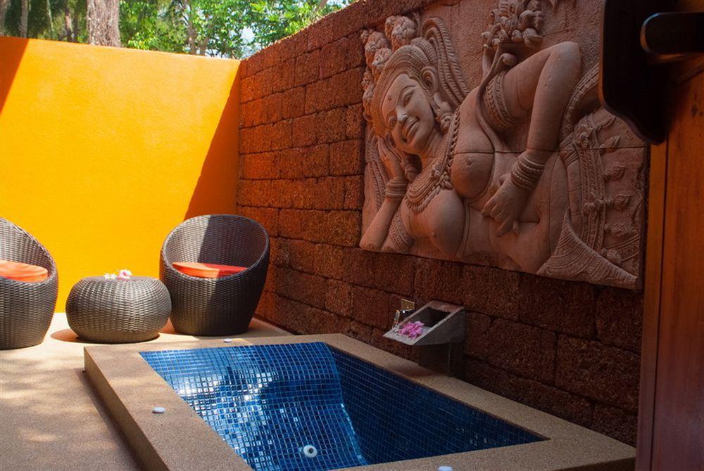 Coral Hotel Bangsaphan Bang Saphan Dış mekan fotoğraf