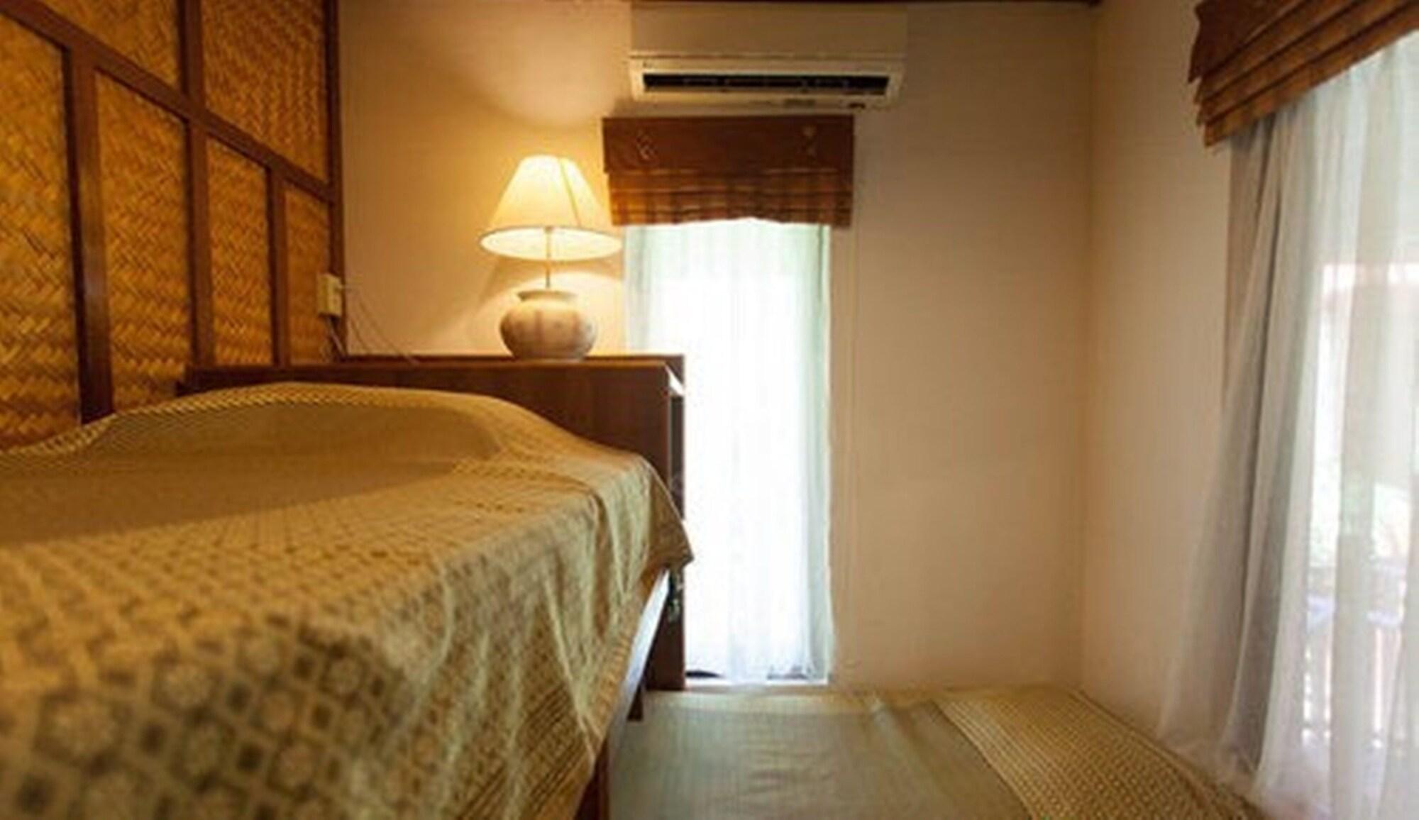 Coral Hotel Bangsaphan Bang Saphan Dış mekan fotoğraf