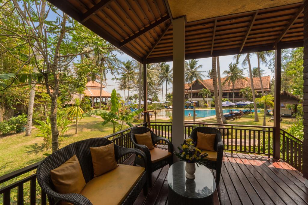 Coral Hotel Bangsaphan Bang Saphan Dış mekan fotoğraf