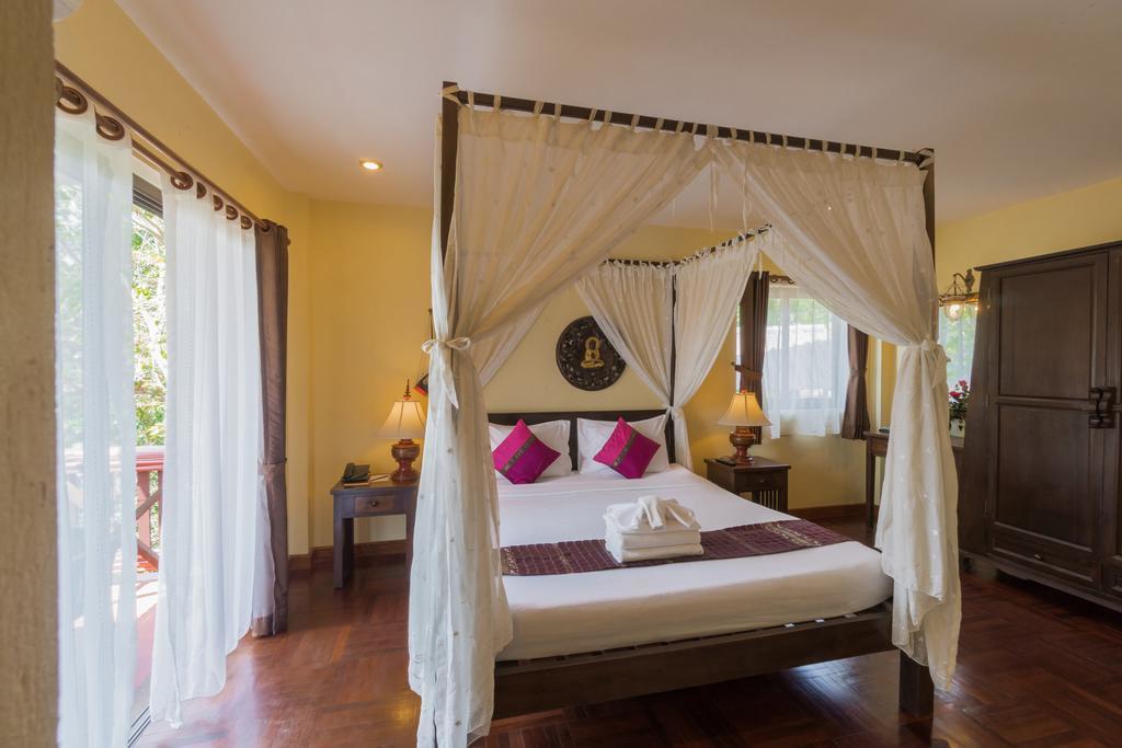 Coral Hotel Bangsaphan Bang Saphan Dış mekan fotoğraf