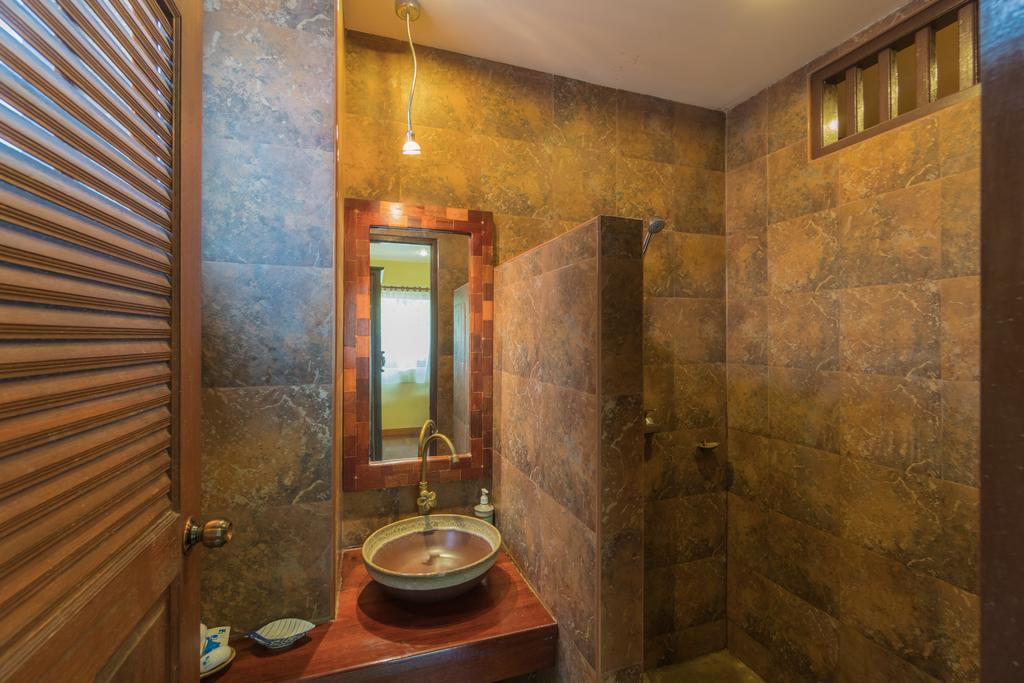 Coral Hotel Bangsaphan Bang Saphan Dış mekan fotoğraf