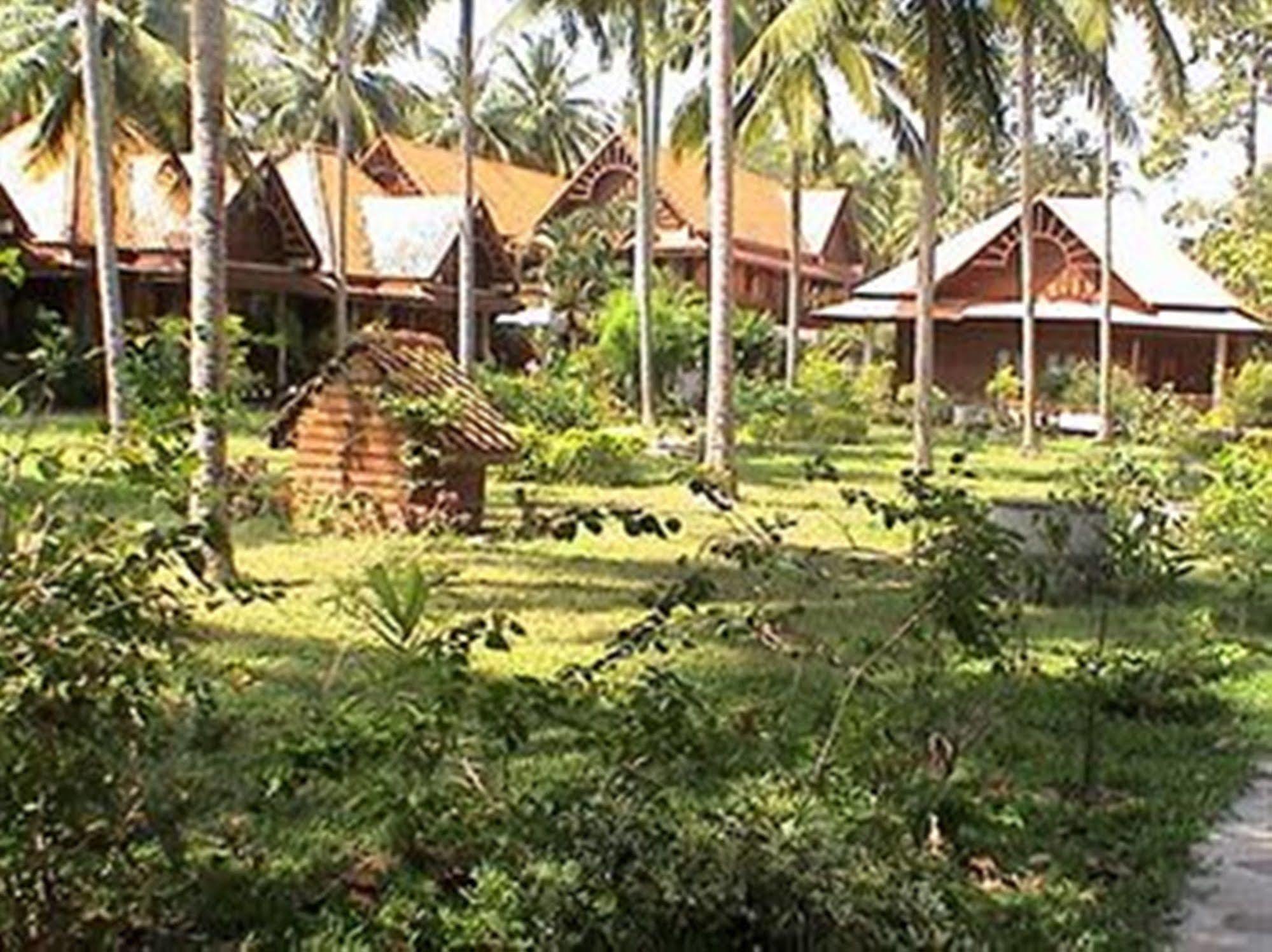 Coral Hotel Bangsaphan Bang Saphan Dış mekan fotoğraf